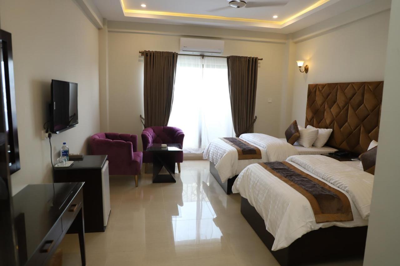 Swat Palace Hotel By Northin Mam Derai Esterno foto