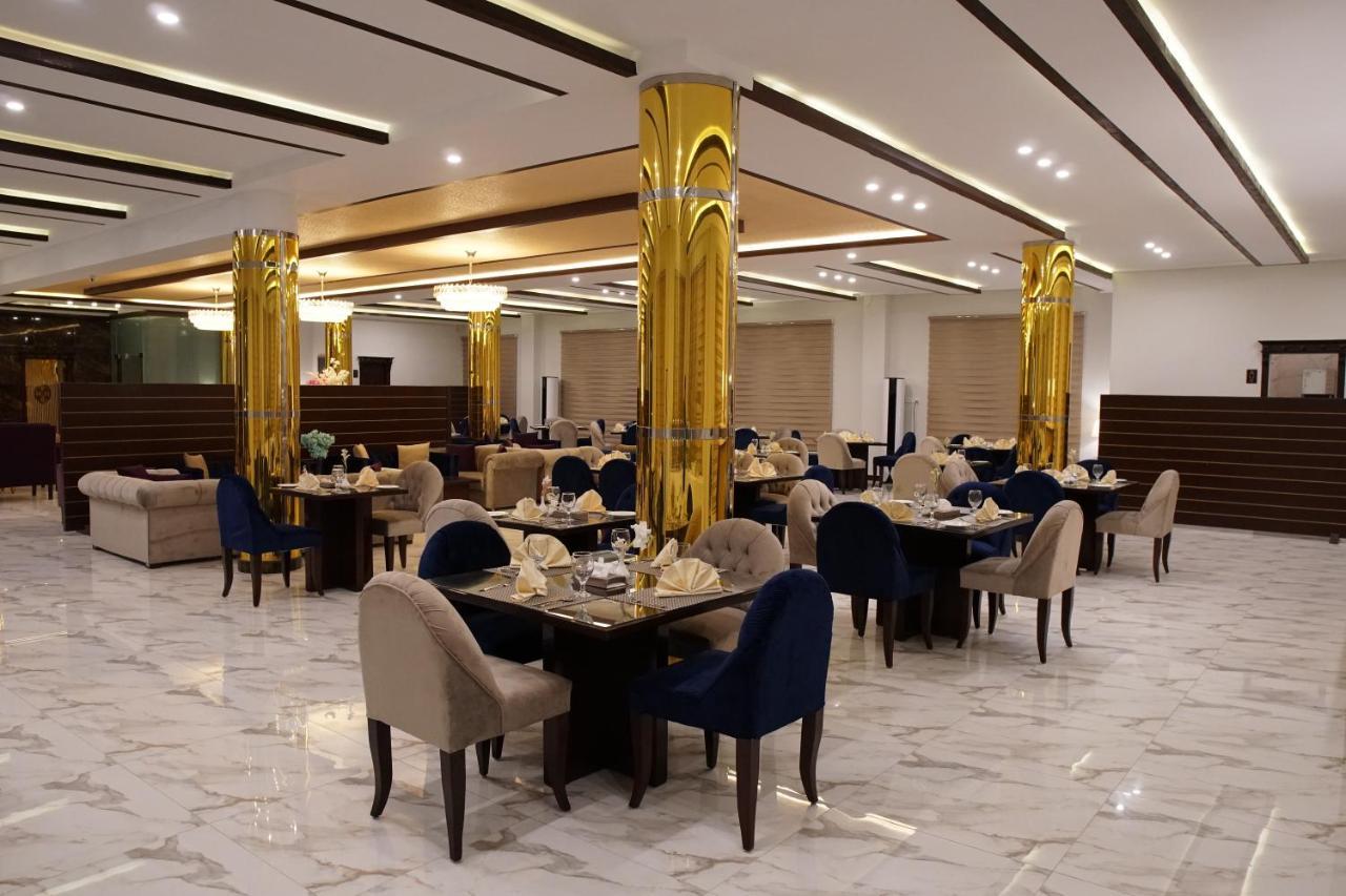 Swat Palace Hotel By Northin Mam Derai Esterno foto