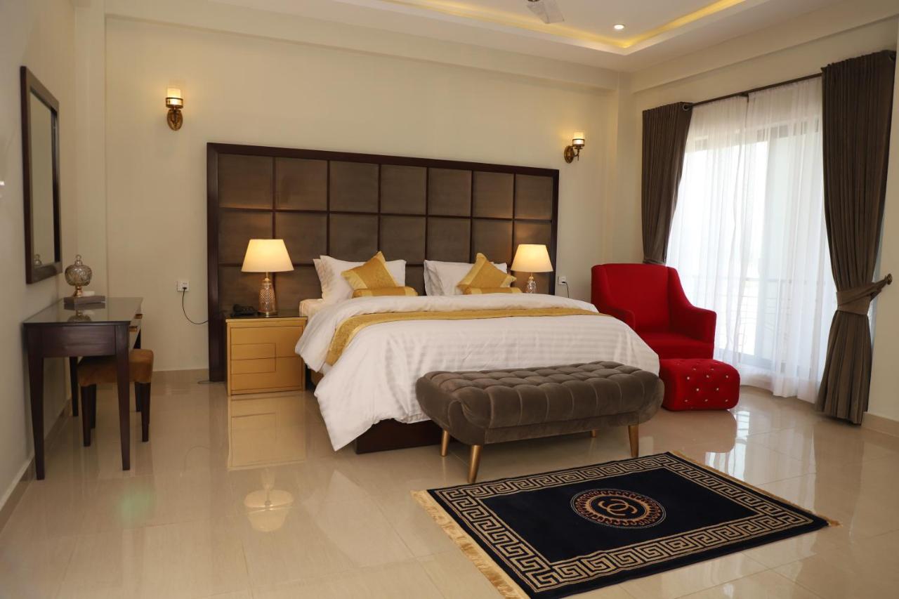 Swat Palace Hotel By Northin Mam Derai Esterno foto