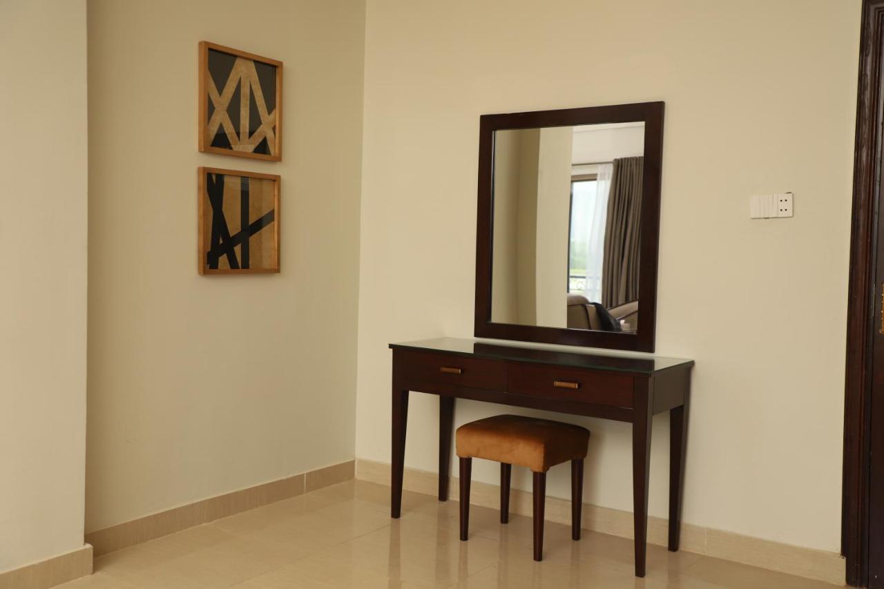 Swat Palace Hotel By Northin Mam Derai Esterno foto