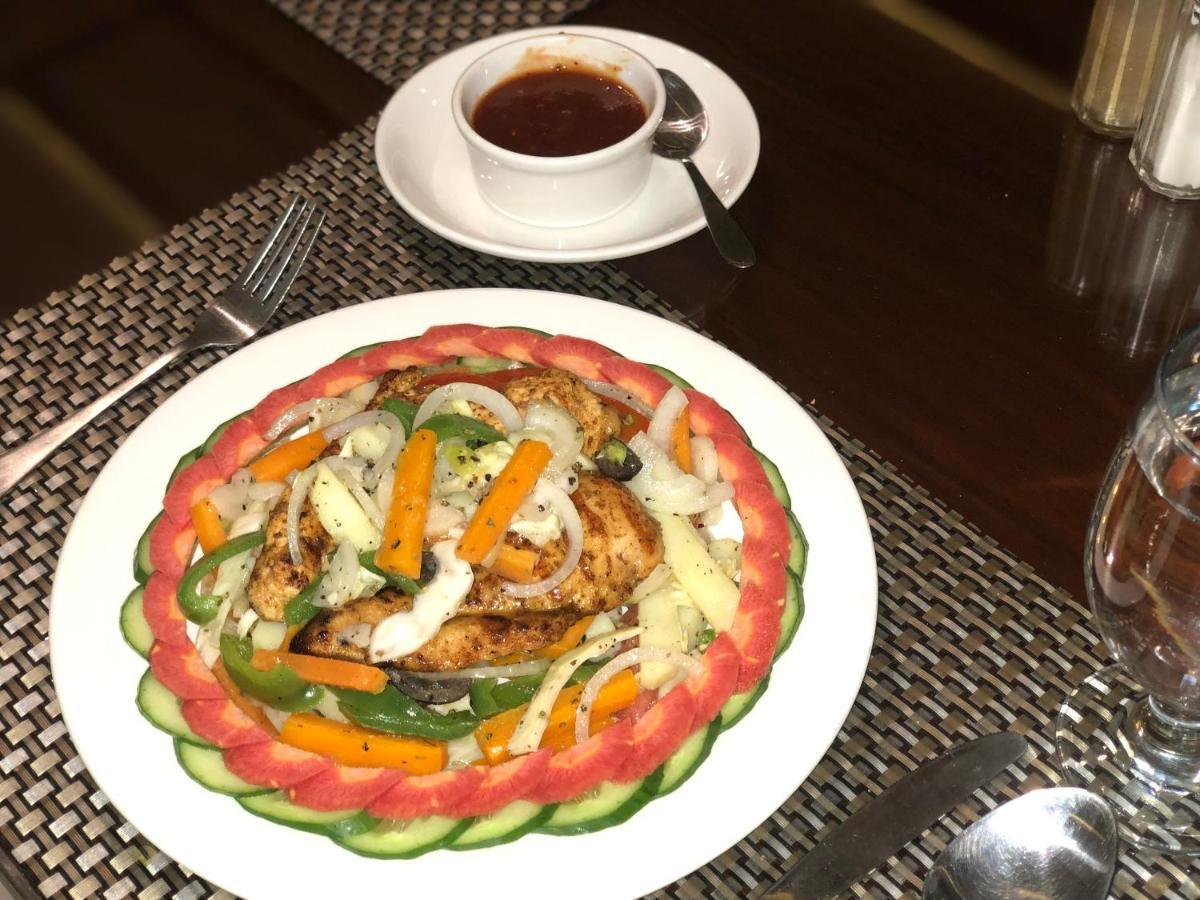 Swat Palace Hotel By Northin Mam Derai Esterno foto